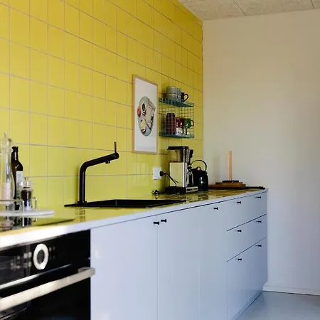 Containerhus 18b Apartahotel *